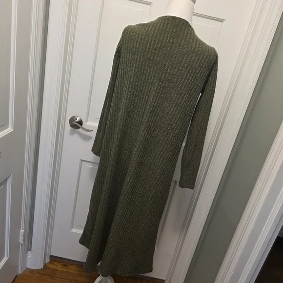Lularoe Olive Green Sarah Open Front Cardigan Size Small, Casual - Picture 4 of 10